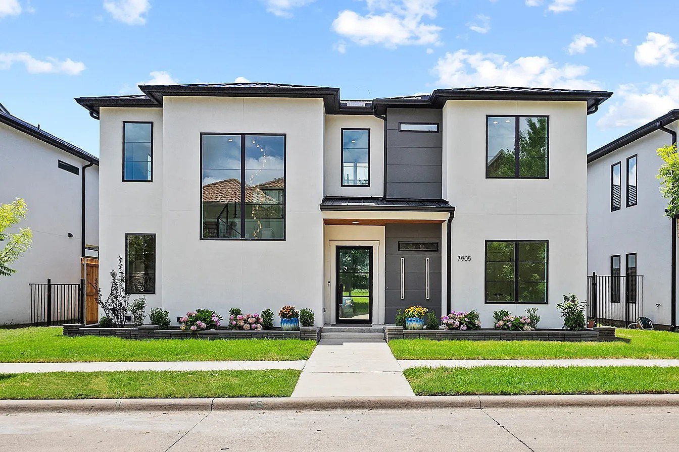 Modern custom home front elevation